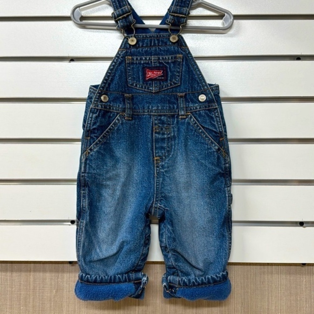 Old Navy baby blue fleece lined overall denim jean bibs. Size small‎ 3-6 mos